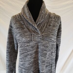 Soft Surroundings Gray V Neck Sweater With Pockets sz S